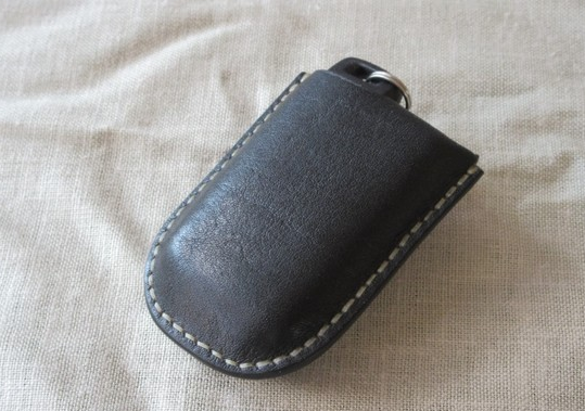 シエンタのスマートキーケース裏